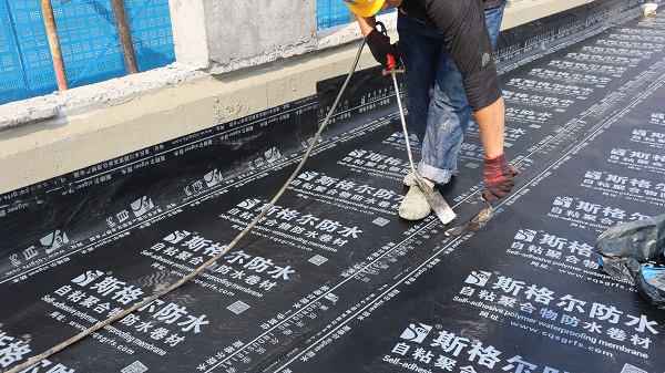 防水卷材屋面防水施工工艺构造要点