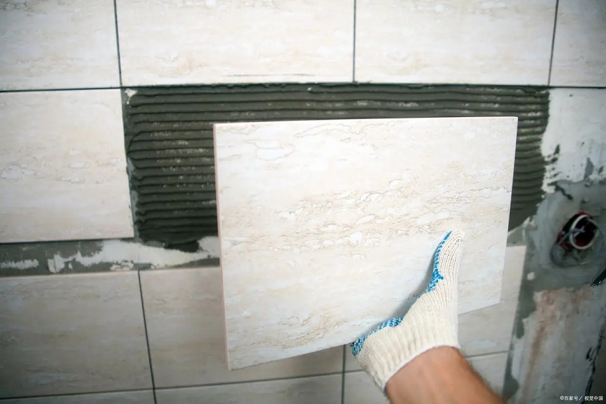 卫生间墙砖从防水层掉了怎么处理？